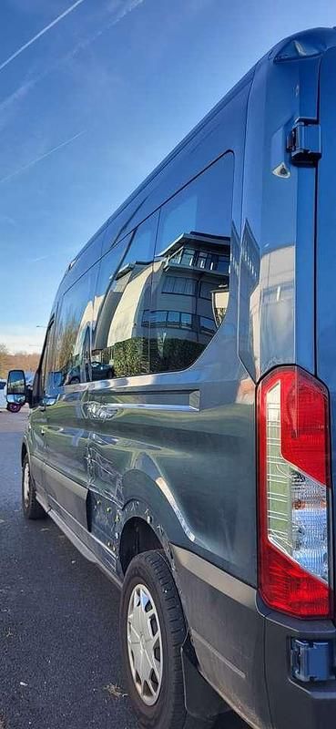 Gebraucht Ford Transit 131 PS (96 kW) 2022 Blau Van