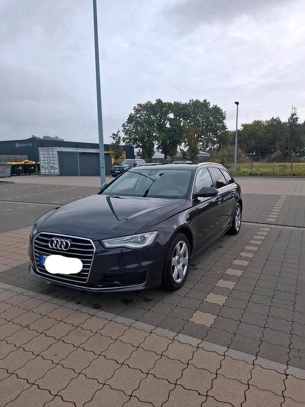 Grau Gebraucht 2015 Audi A6 Kombi | 12.000 € (Superpreis) - Bild 1/4