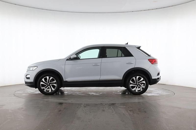 Gebraucht VW T-Roc Active 116 PS (85 kW) 2021 White silver SUV