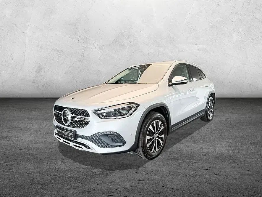 Gebraucht Mercedes GLA250 Style 160 PS (117 kW) 2021 Silber SUV