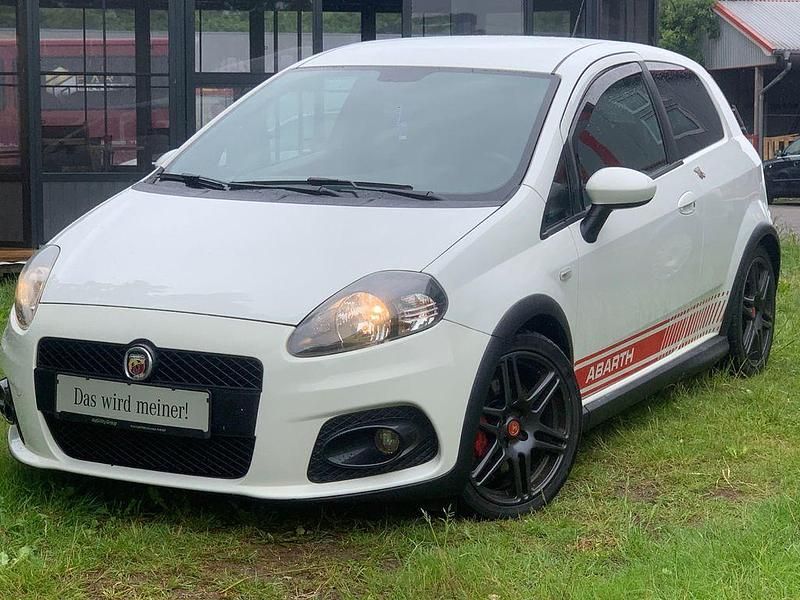 Gebraucht Abarth Grande Punto 155 PS (114 kW) 2009 Weiß Kleinwagen