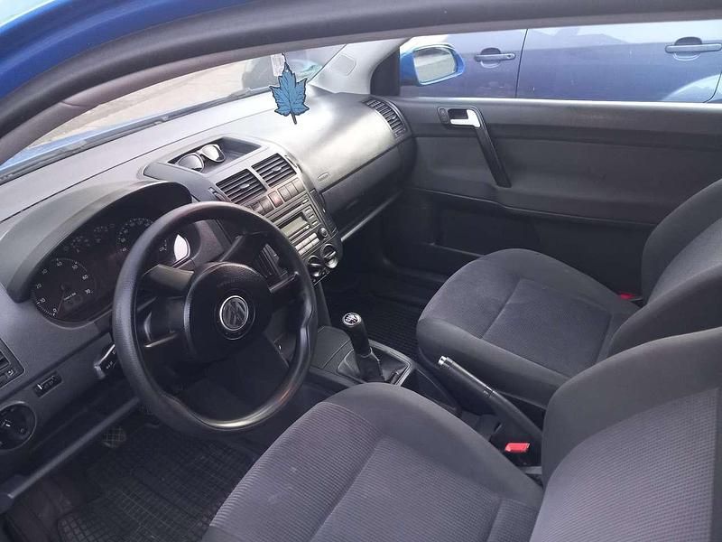 Gebraucht 2005 VW Polo Trendline Limousine | 1.100 € (Etwas zu teuer) - Bild 1/4