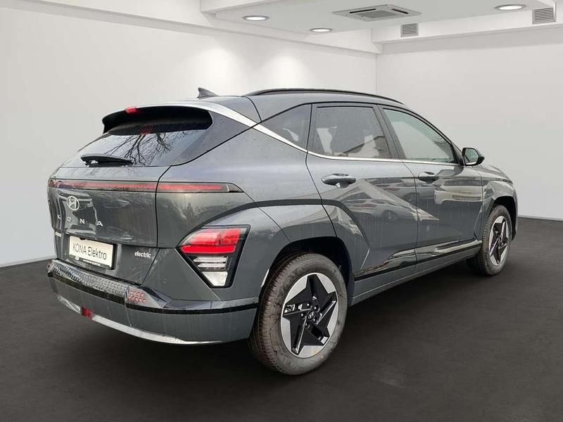 Gebraucht Hyundai Kona Trend 160 kW (218 PS) 2025 Ecotronic grey SUV