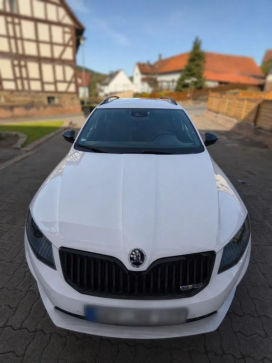 Gebraucht Skoda Octavia RS 184 PS (135 kW) 2017 Weiß Kombi