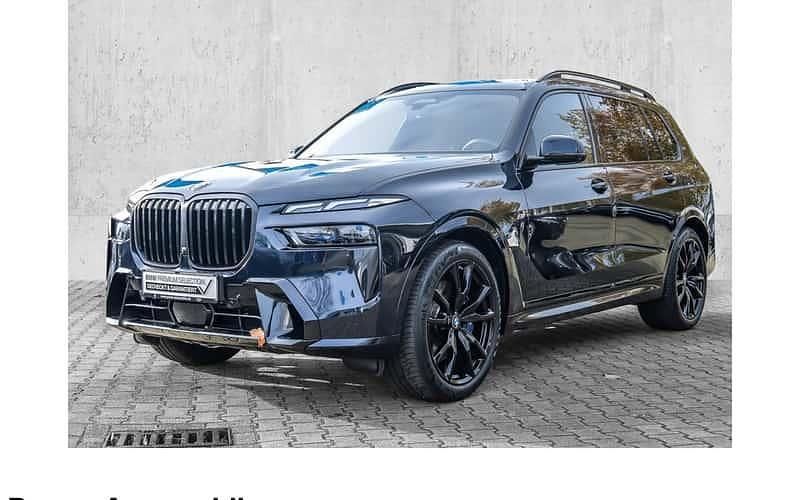 Schwarz Gebraucht 2025 BMW X7 M Sport SUV | 93.890 € (Etwas zu teuer) - Bild 1/4