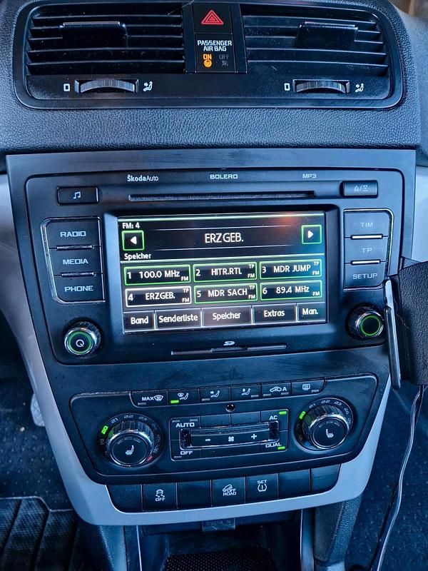 Gebraucht Skoda Yeti 140 PS (102 kW) 2010 Schwarz SUV