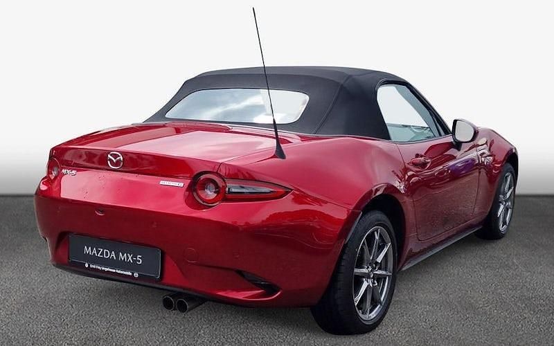 Gebraucht Mazda MX5 Exclusive-Line 132 PS (97 kW) 2025 Soul red crystal metallic Cabrio