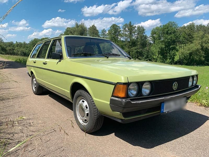 Grün Gebraucht 1978 VW Passat Kombi | 7.200 € - Bild 1/4