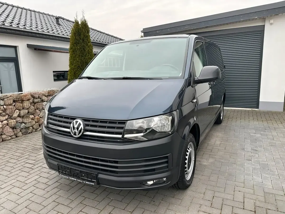 Gebraucht VW Transporter 150 PS (110 kW) 2017 Blau Van