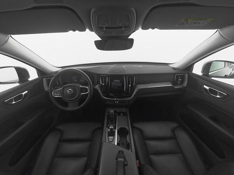 Gebraucht Volvo XC60 Plus 197 PS (144 kW) 2023 Grau SUV