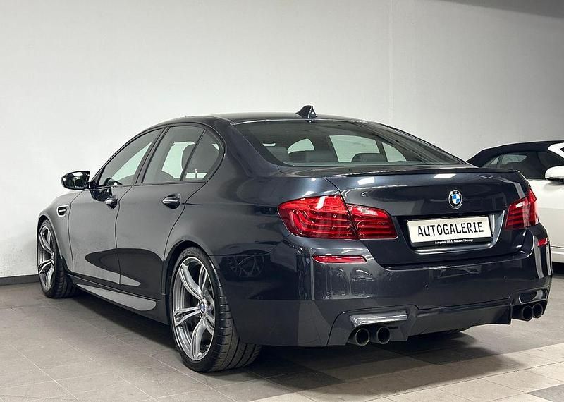 Gebraucht BMW M5 Competition Edition 575 PS (422 kW) 2014 Grau Limousine
