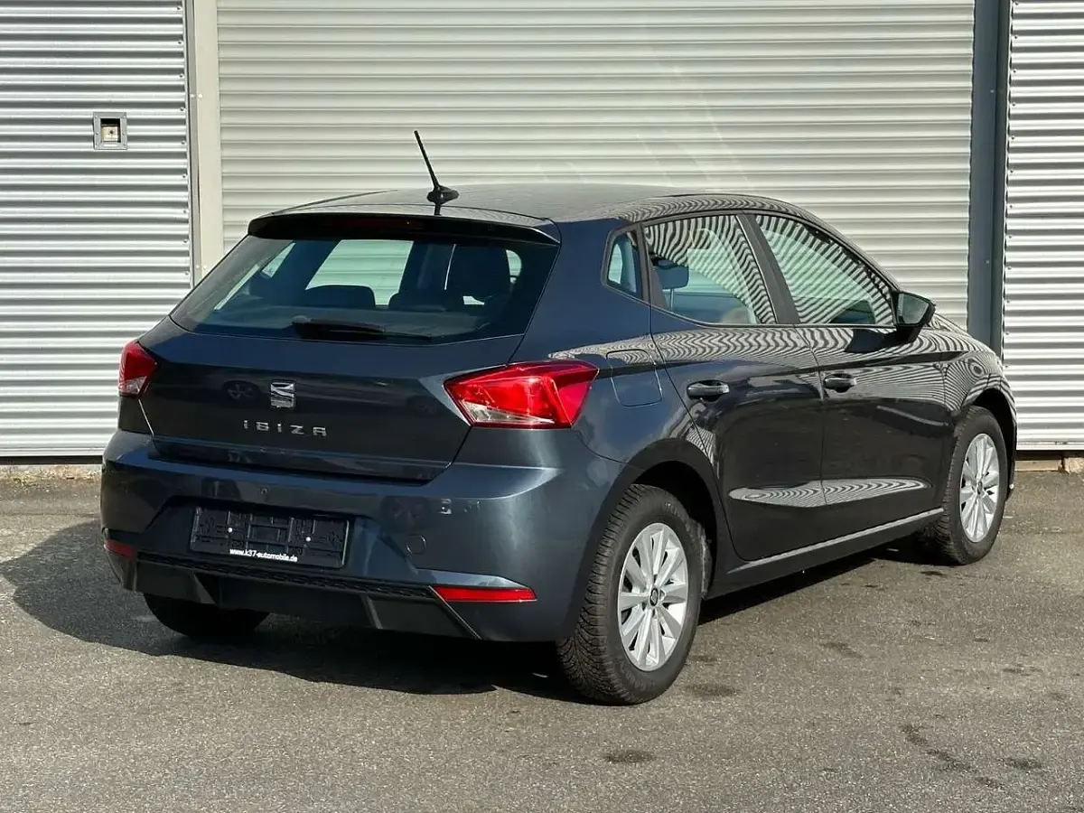 Gebraucht Seat Ibiza Style 95 PS (69 kW) 2020 Grau Kleinwagen