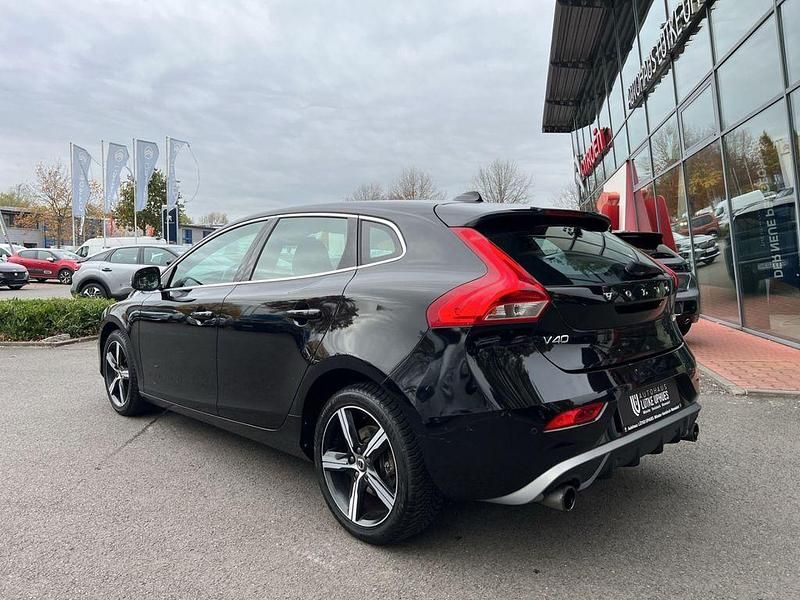 Gebraucht Volvo V40 R-Design 116 PS (85 kW) 2017 Schwarz Limousine