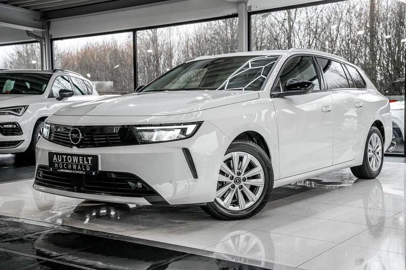 Gebraucht Opel Astra Elegance 131 PS (96 kW) 2023 Weiß Kombi