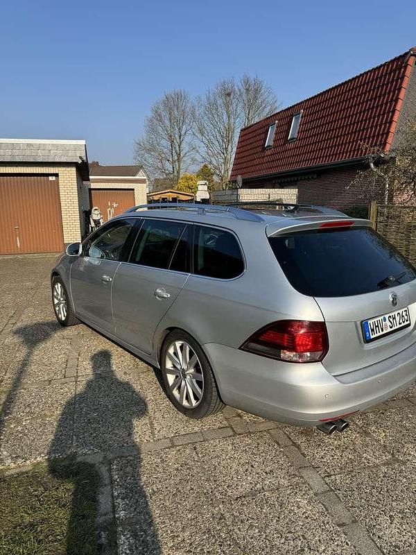 Gebraucht VW Golf V Highline 122 PS (89 kW) 2009 Grau Kombi