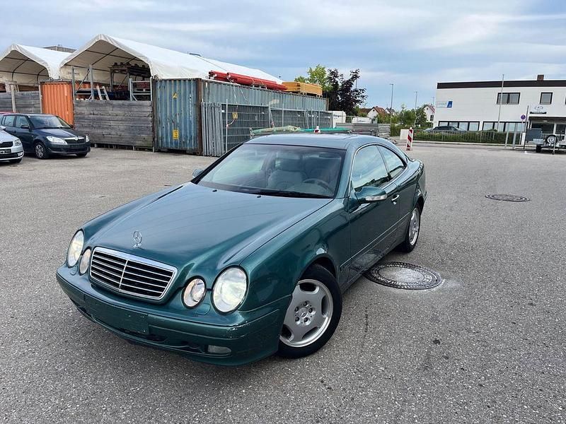 Grün Gebraucht 1999 Mercedes CLK200 Elegance | 6.299 € (Fairer Preis) - Bild 1/4