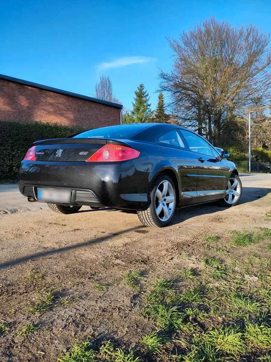 Gebraucht Peugeot 407 Coupe Platinum 163 PS (119 kW) 2010 Schwarz Coupé