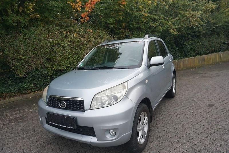 Silber Gebraucht 2011 Daihatsu Terios SUV | 7.999 € (Fairer Preis) - Bild 1/4