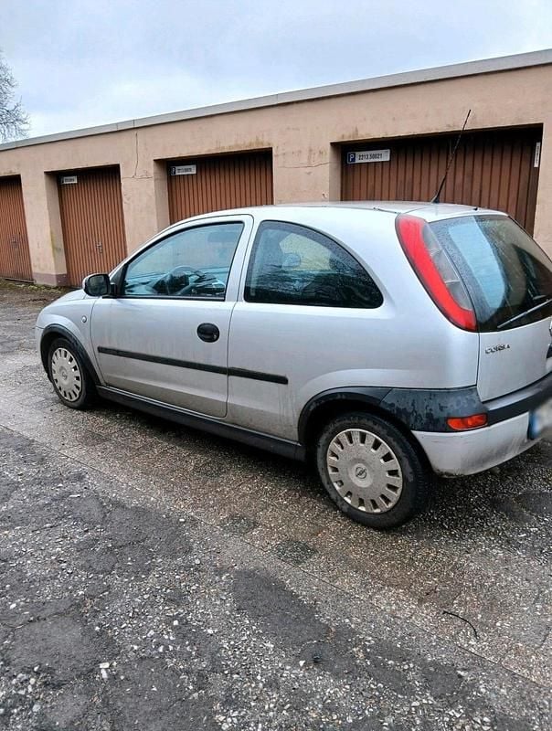 Gebraucht Opel Corsa 80 PS (58 kW) 2002 Grau Kleinwagen
