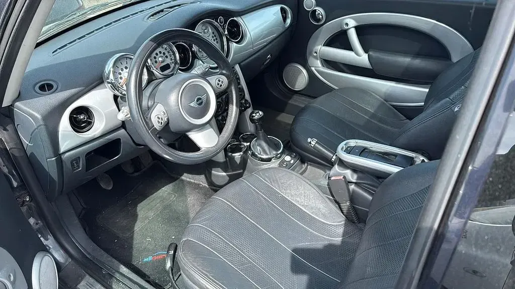 Usata Mini Cooper 116 CV (85 kW) 2006 Nero Utilitaria