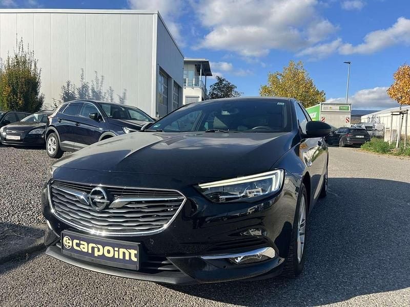 Violett Gebraucht 2018 Opel Insignia Innovation Limousine | 13.900 € (Guter Preis) - Bild 1/4