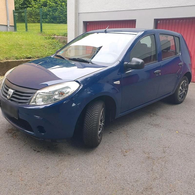 Blau Gebraucht 2009 Dacia Sandero Limousine | 1.600 € (Guter Preis) - Bild 1/4