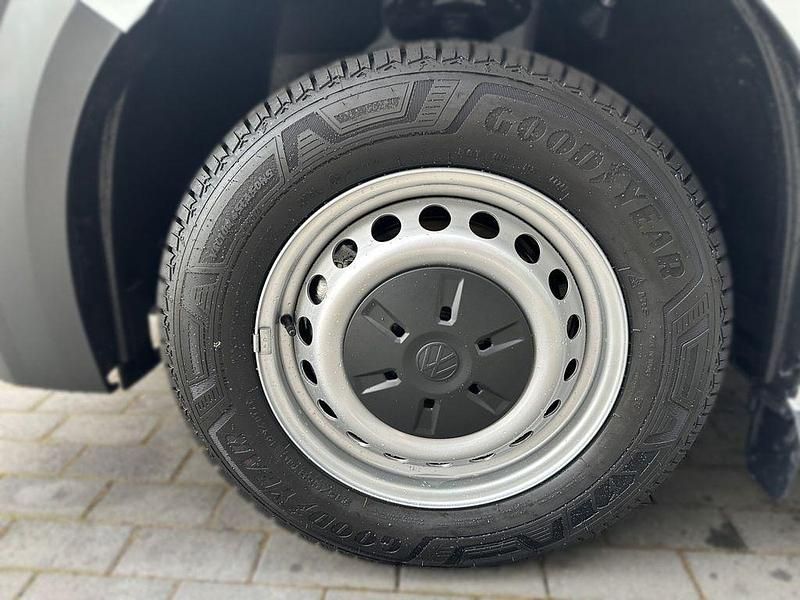 Gebraucht VW Transporter 110 PS (80 kW) 2025 Weiß Van