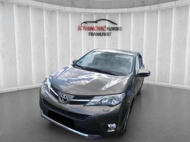 Braun Gebraucht 2013 Toyota RAV4 Comfort SUV | 13.400 € (Fairer Preis) - Bild 1/4