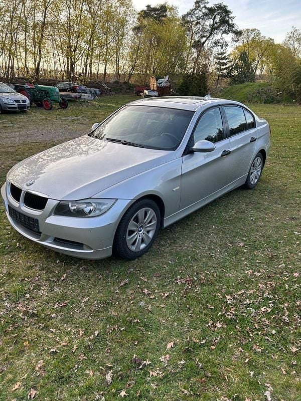 Usata BMW 320 150 CV (110 kW) 2005 Argento Berlina