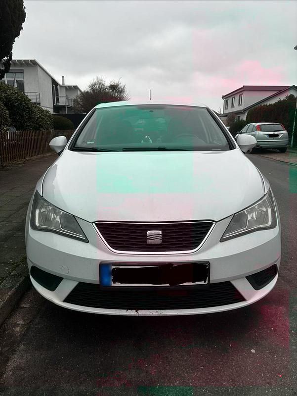 Gebraucht Seat Ibiza Reference 69 PS (50 kW) 2012 Weiß Kleinwagen