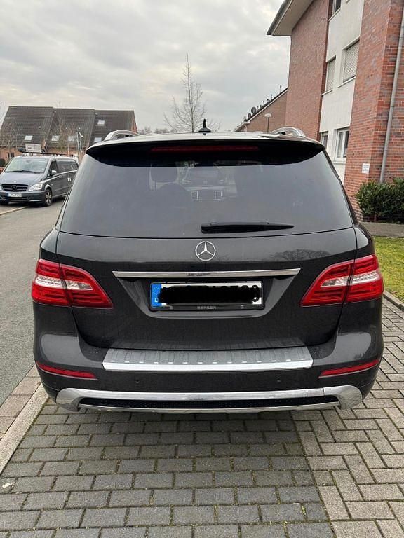 Gebraucht Mercedes ML350 AMG 258 PS (189 kW) 2014 Schwarz SUV