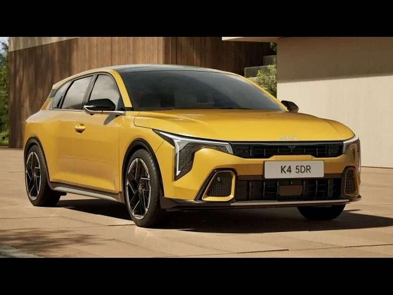 Neu Kia K4 116 PS (85 kW) 2025 Weiß Limousine