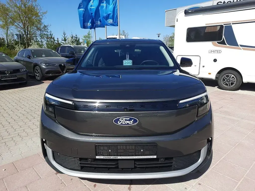 Neu Ford Explorer Premium 210 kW (286 PS) 2026 Magneticgrau SUV