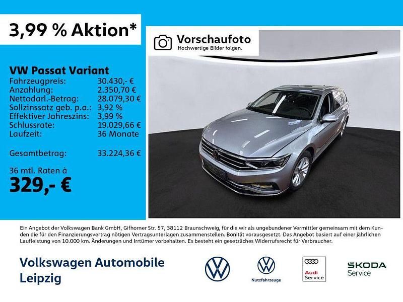 Silber Gebraucht 2022 VW Passat Elegance Kombi | 30.430 € (Etwas zu teuer) - Bild 1/3