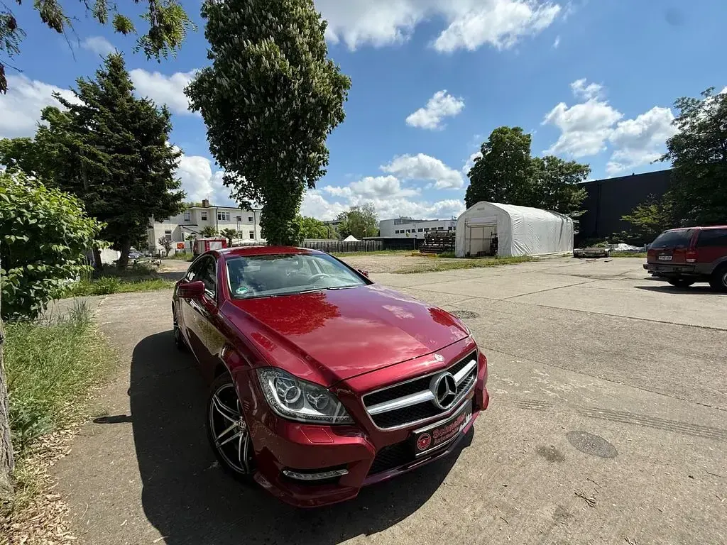 Gebraucht Mercedes CLS350 306 PS (225 kW) 2012 Rot Limousine