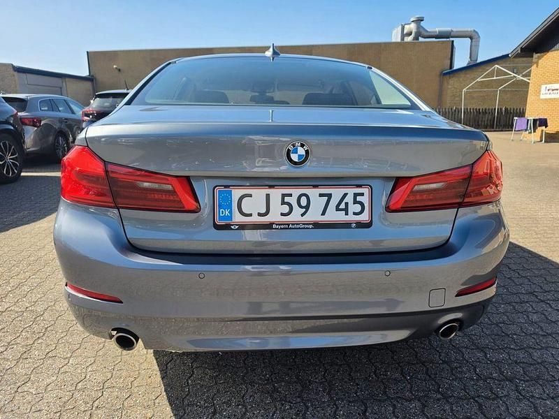 Usata BMW 520 190 CV (139 kW) 2017 Blu Berlina