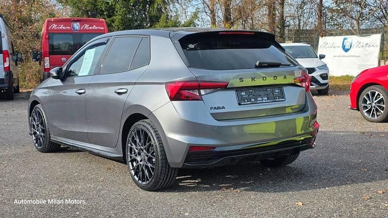 Gebraucht Skoda Fabia Monte Carlo 150 PS (110 kW) 2024 Grau Kleinwagen