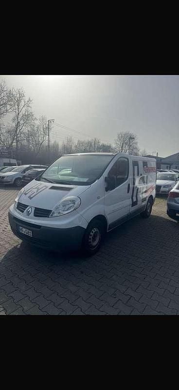 Gebraucht Renault Trafic 90 PS (66 kW) 2010 Weiß Van / Kleinbus