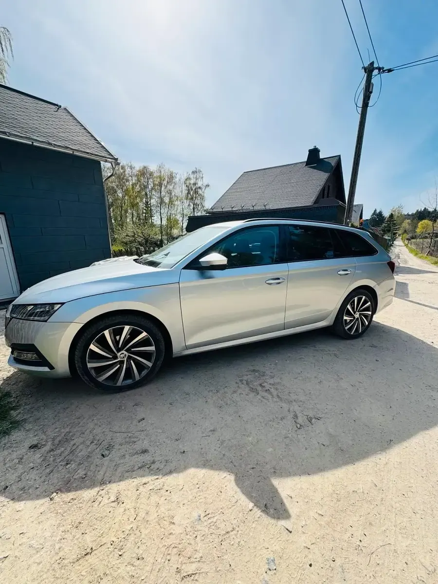 Gebraucht Skoda Octavia 150 PS (110 kW) 2020 Silber Kombi