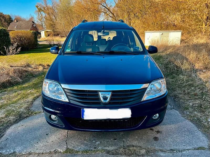 Gebraucht Dacia Logan MCV 105 PS (77 kW) 2012 Blau Kombi