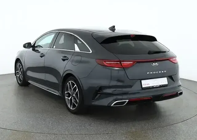 Używany Kia ProCeed GT-Line 140 KM (102 kW) 2019 Szary Kombi