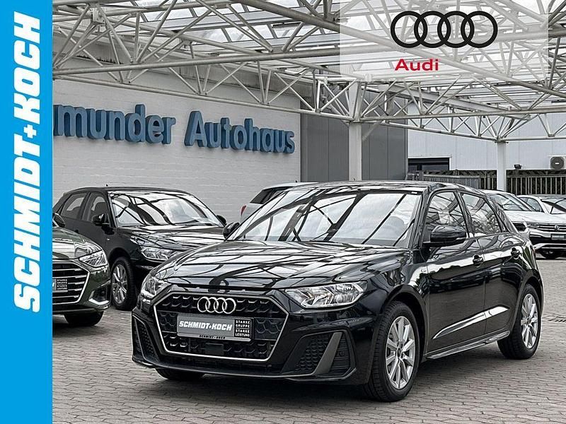 Mythosschwarz Gebraucht 2024 Audi A1 Sportback S-Line Kleinwagen | 23.350 € (Fairer Preis) - Bild 1/4