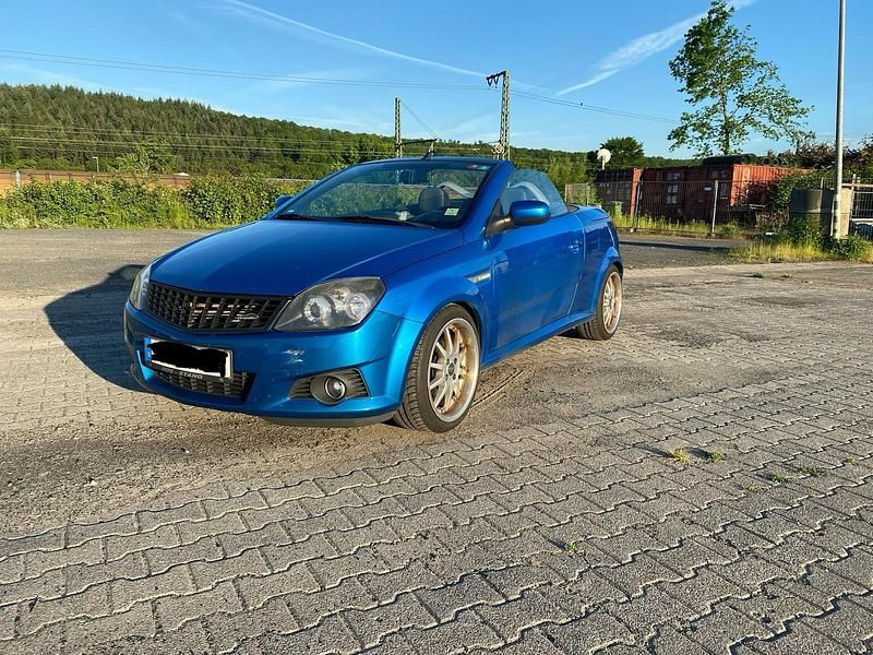 Blau Gebraucht 2007 Opel Tigra Cabrio | 899 € (Fairer Preis) - Bild 1/4