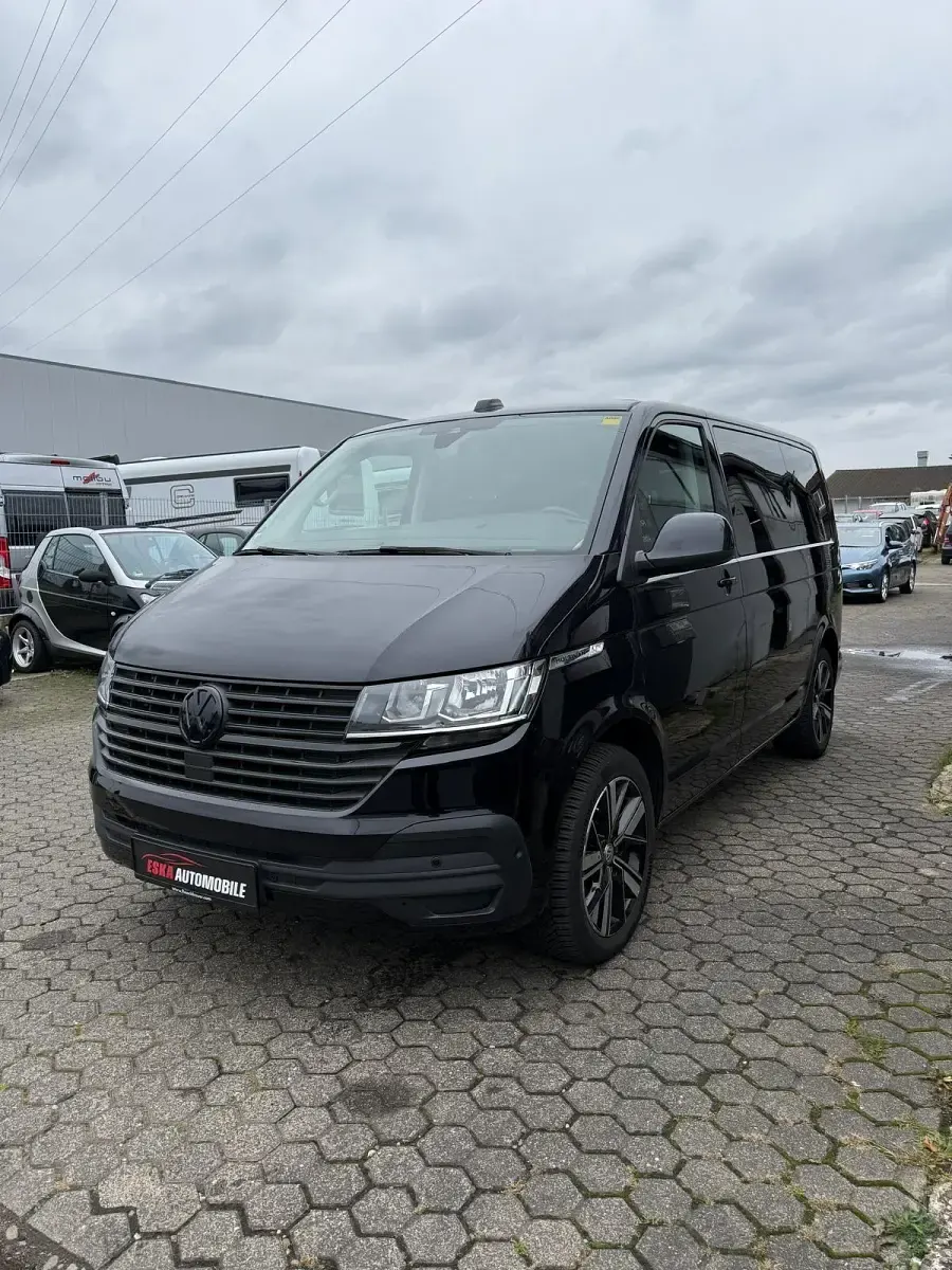 Gebraucht VW T6.1 150 PS (110 kW) 2021 Schwarz Van