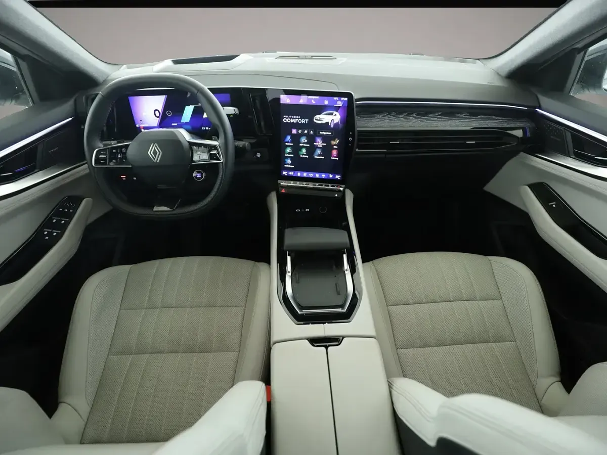 Gebraucht Renault Espace Iconic 200 PS (147 kW) 2025 Weiß SUV