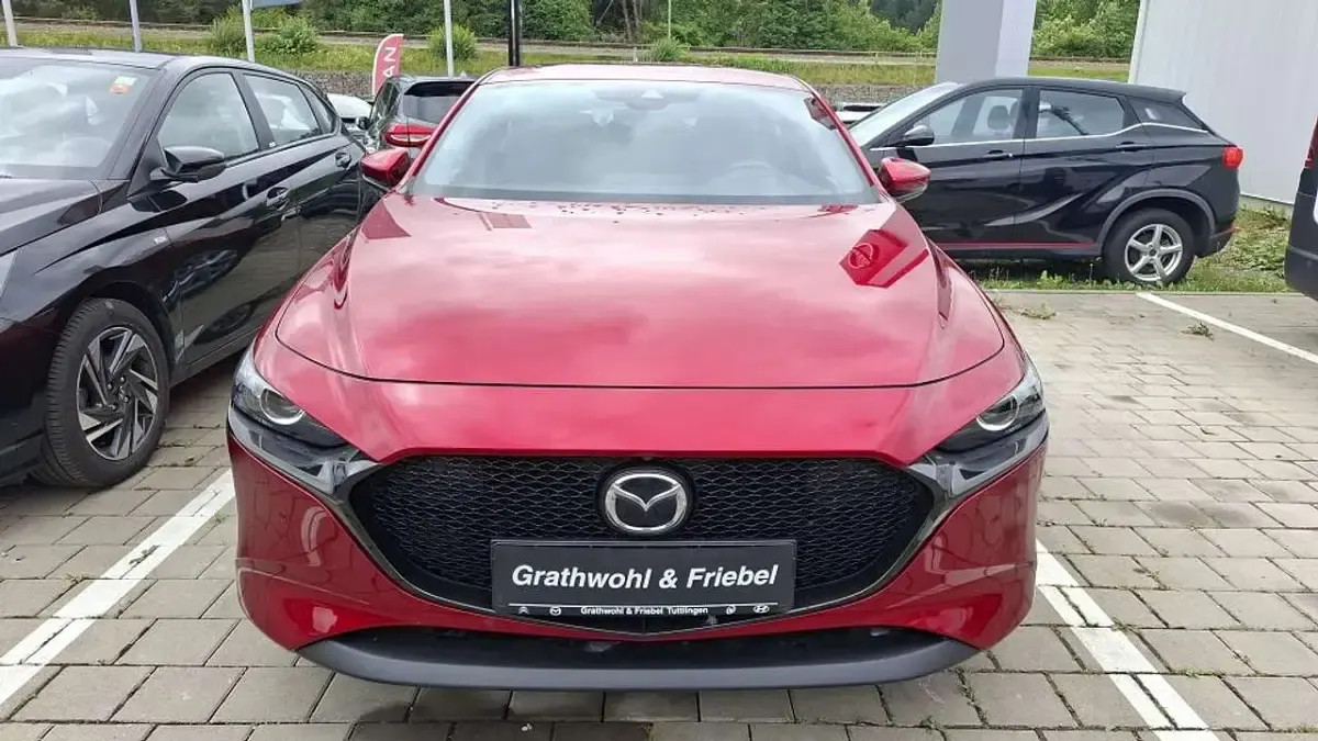 Gebraucht Mazda 3 Selection 122 PS (89 kW) 2019 Magmarot Limousine