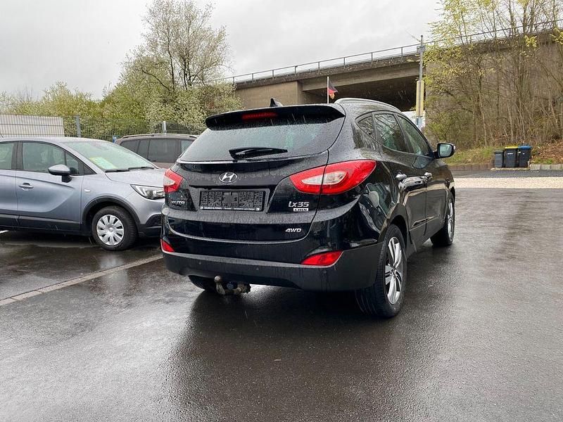 Gebraucht Hyundai ix35 184 PS (135 kW) 2014 Schwarz SUV