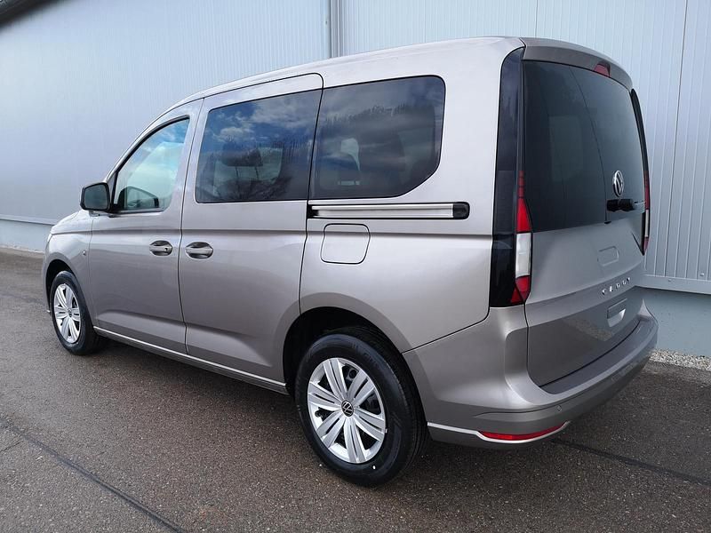 Neu VW Caddy Basis 122 PS (89 kW) 2025 Oystersilver metallic Van / Kleinbus