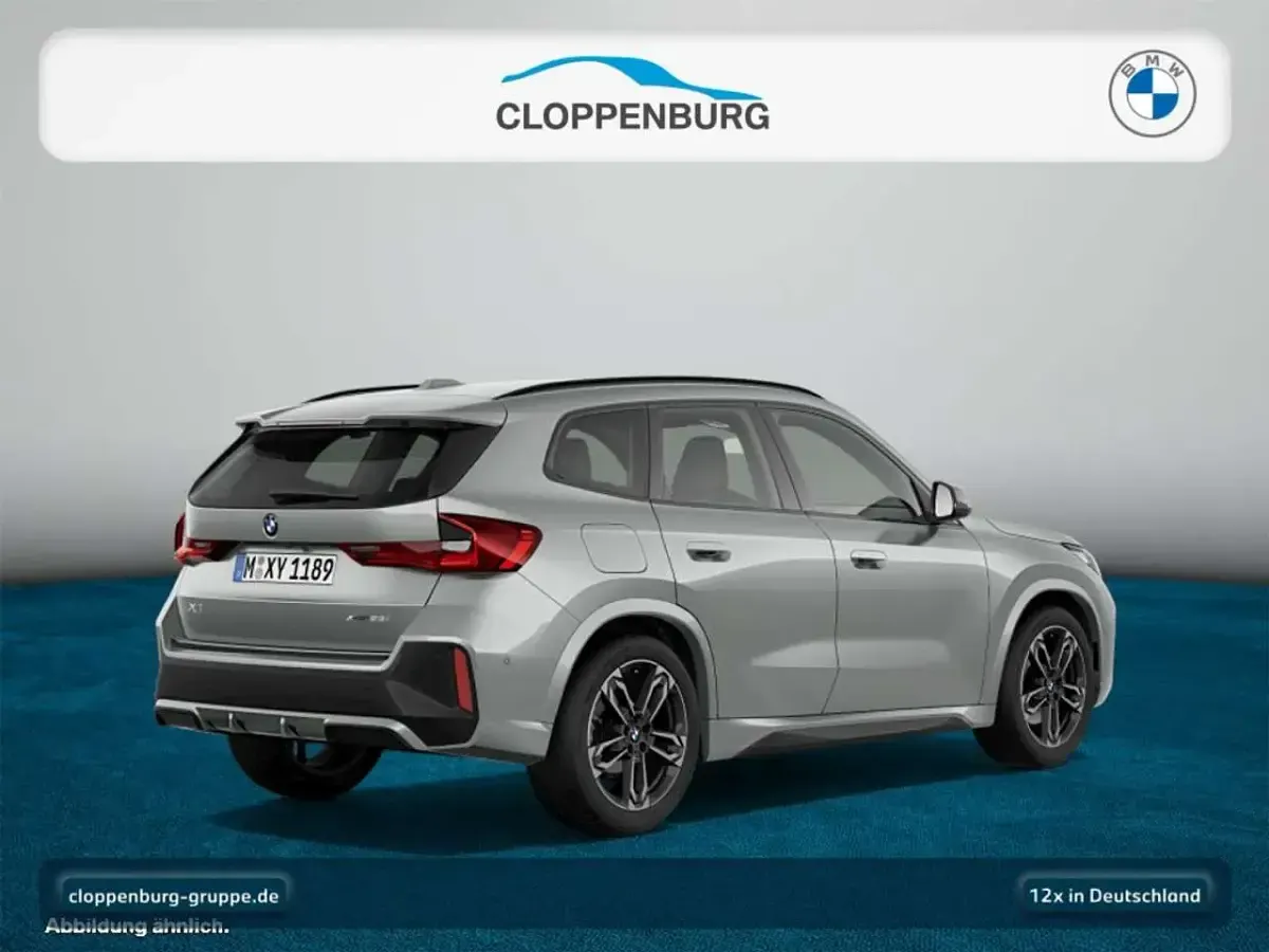 Gebraucht BMW X1 M Sport 218 PS (160 kW) 2025 Spacesilber SUV