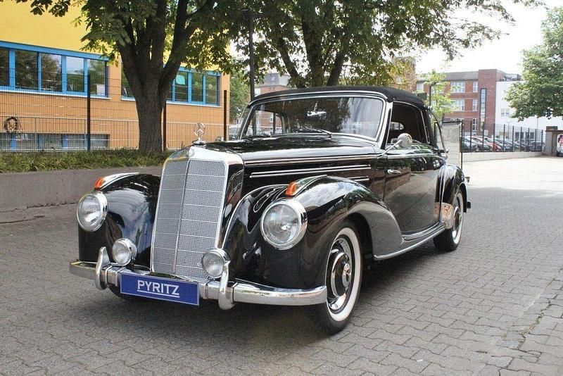 Gebraucht Mercedes 220 80 PS (58 kW) 1955 Schwarz Cabrio